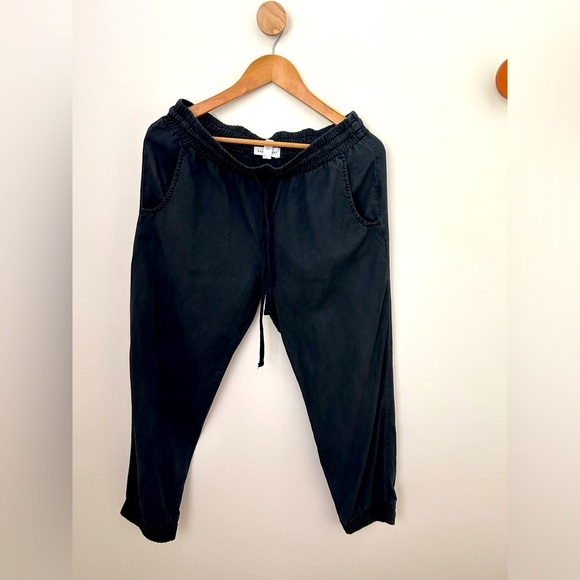 Bella Dahl Joggers - Size M - Black - Picture 2 of 4